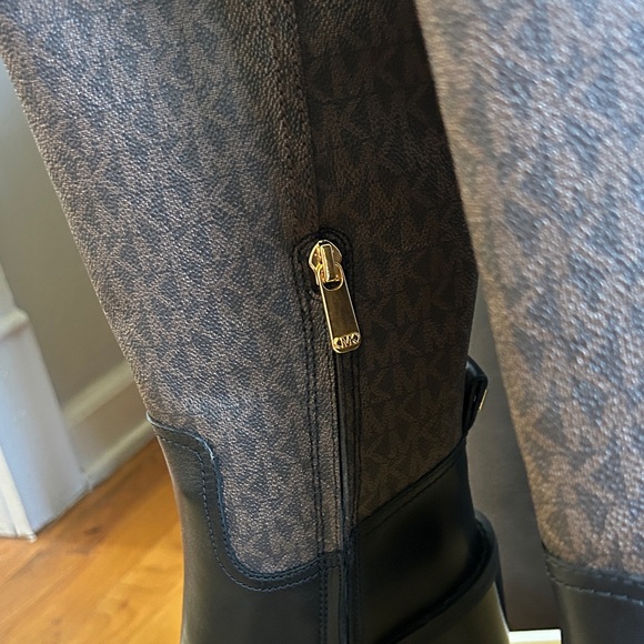 Michael Kors Houston signature Black brown Leather Knee-High Boot size 6 - Picture 3 of 8